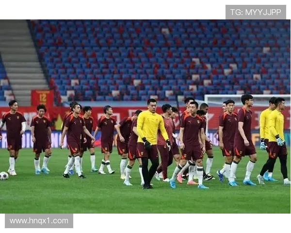 中国足球队迎战日本队争夺世界杯资格冲刺关键战役