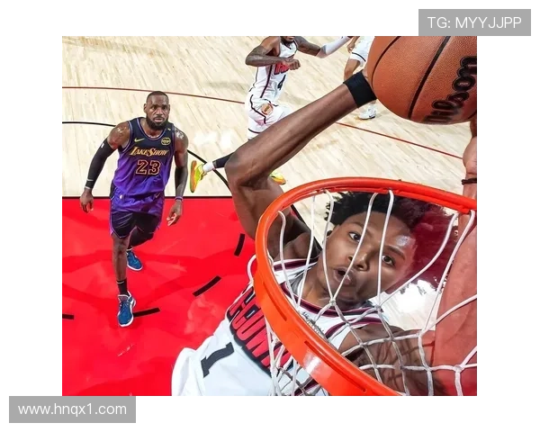 詹姆斯领衔湖人冲击季后赛格局NBA交易流言再起联盟风云变化